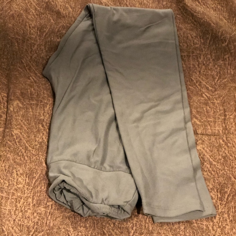 LuLaRoe one size grey leggings